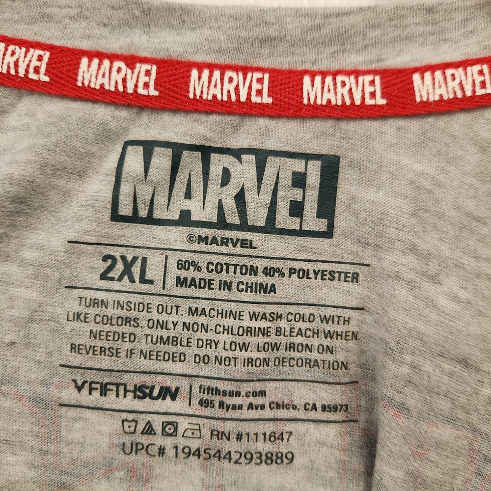 Marvel Gray Avengers Top - Picture 4 of 6